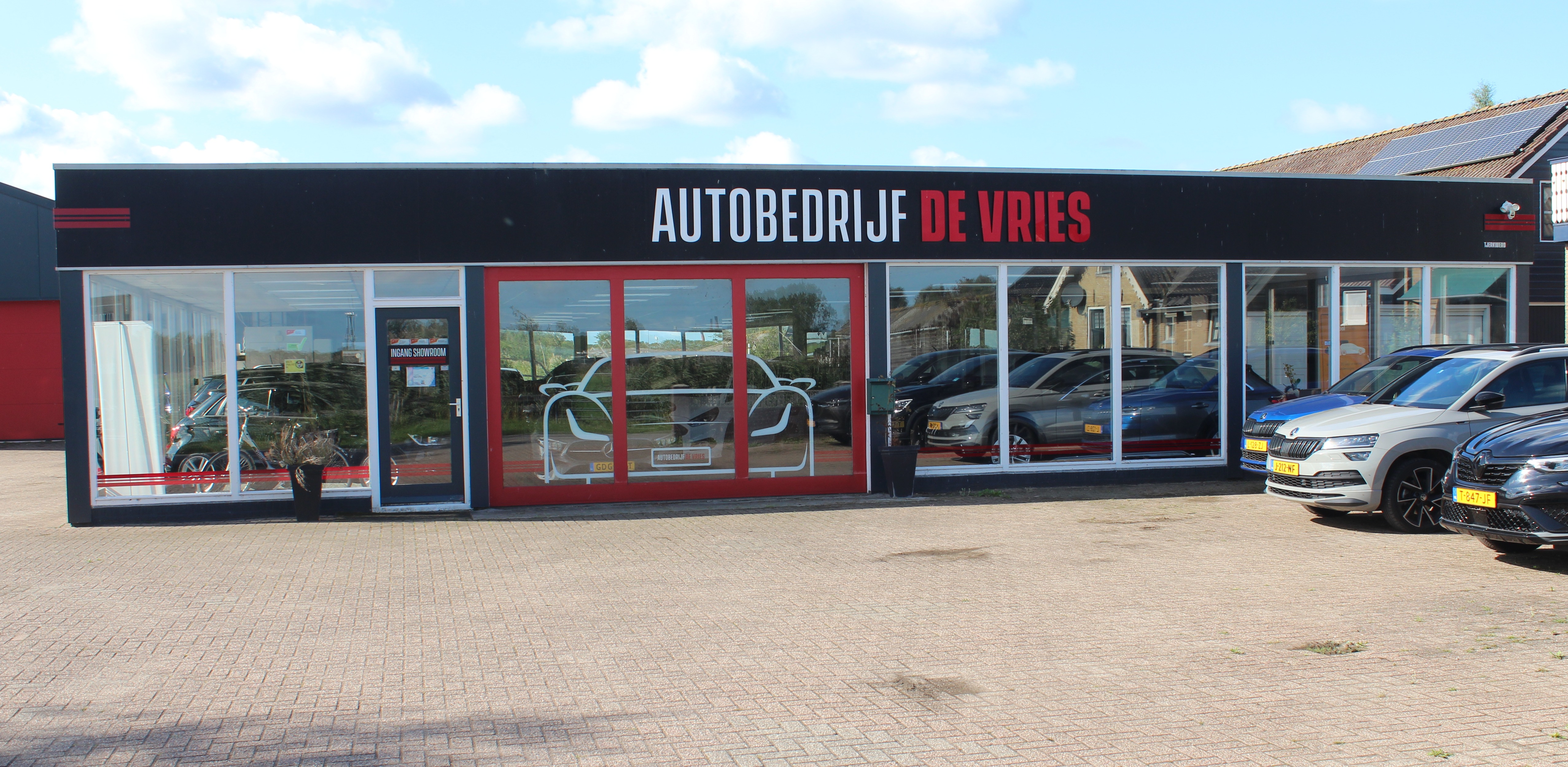 Gallery gallery_images_5_0_17906823702101283291.jpg  | Autobedrijf De Vries Gallery gallery_images_5_1_1790682370886084030.jpg  | Autobedrijf De Vries Gallery gallery_images_5_2_17906823701419992191.jpg  | Autobedrijf De Vries Gallery gallery_images_5_3_17906823701825874198.jpg  | Autobedrijf De Vries Gallery gallery_images_5_4_17906823702058542591.jpg  | Autobedrijf De Vries